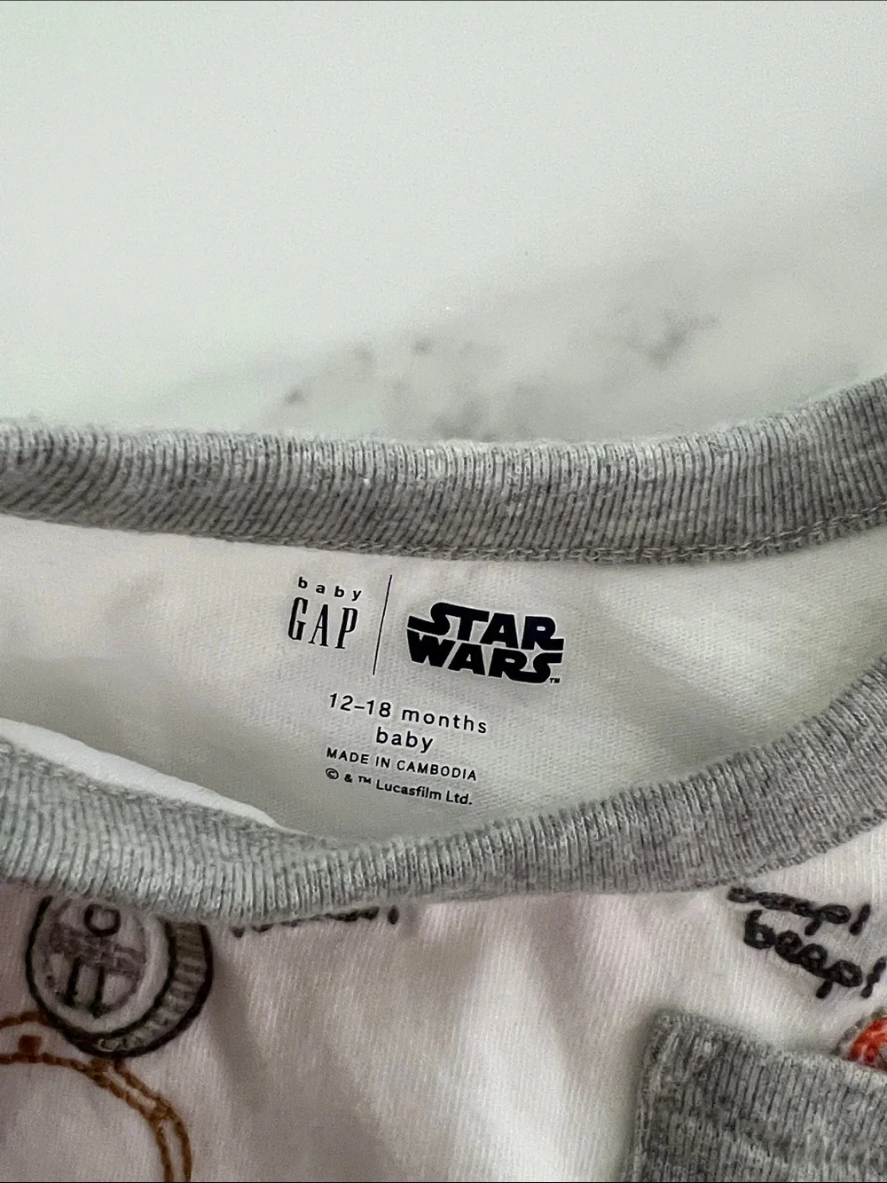 GAP BABY White & Gray Star Wars Droid Embroidered Baby Bodysuit 12-18 months
